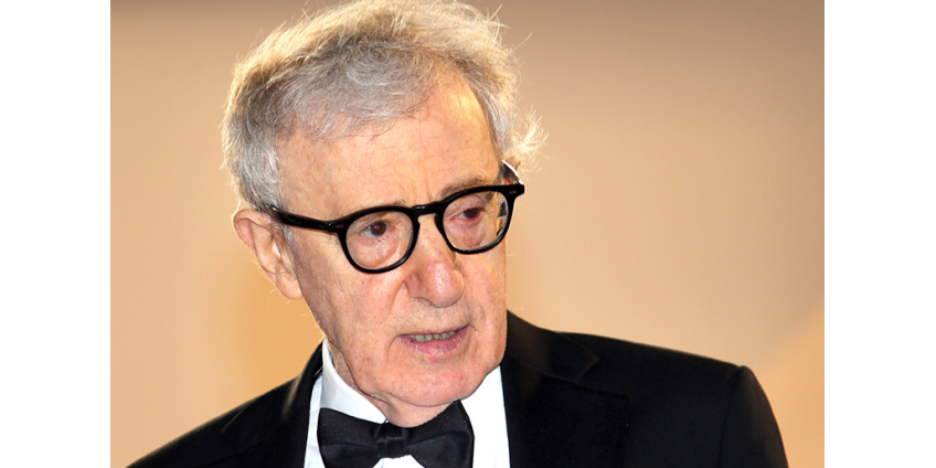 Издательство в США после забастовки своих сотрудников отказалось публиковать мемуары Вуди Аллена