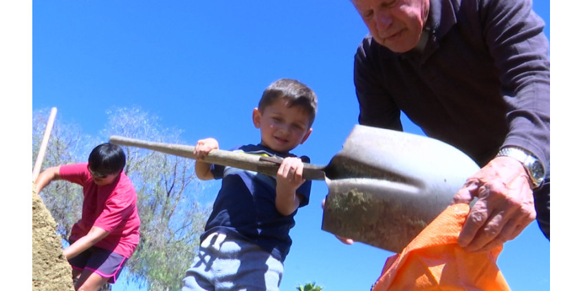 Сан-Диего готовится к возможному наводнению: жителям раздают мешки с песком
