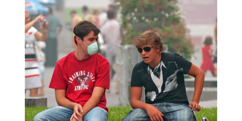 Человек является носителем коронавируса в течение пяти недель, выяснили ученые