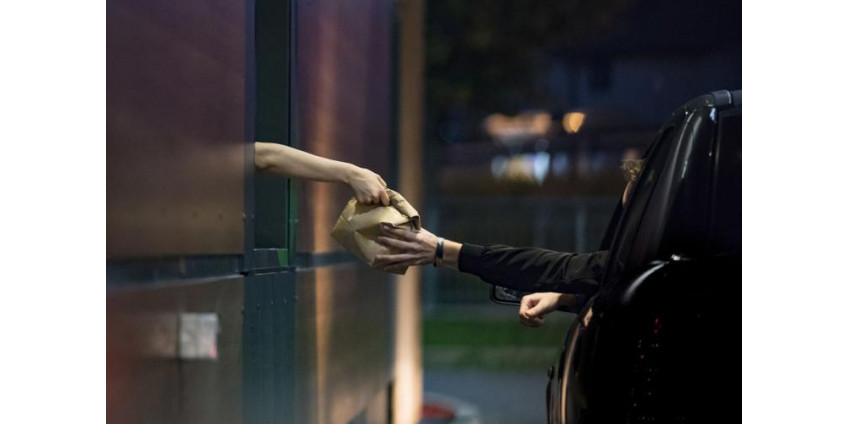 Лас-Вегас разрешит ресторанам быстрого питания продавать алкоголь на вынос