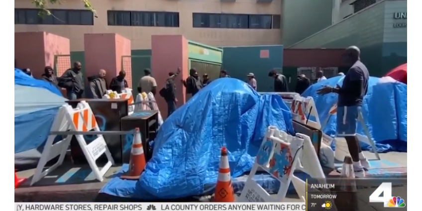 Большинство бездомных Лос-Анджелеса остаются на улицах во время коронавирусного кризиса