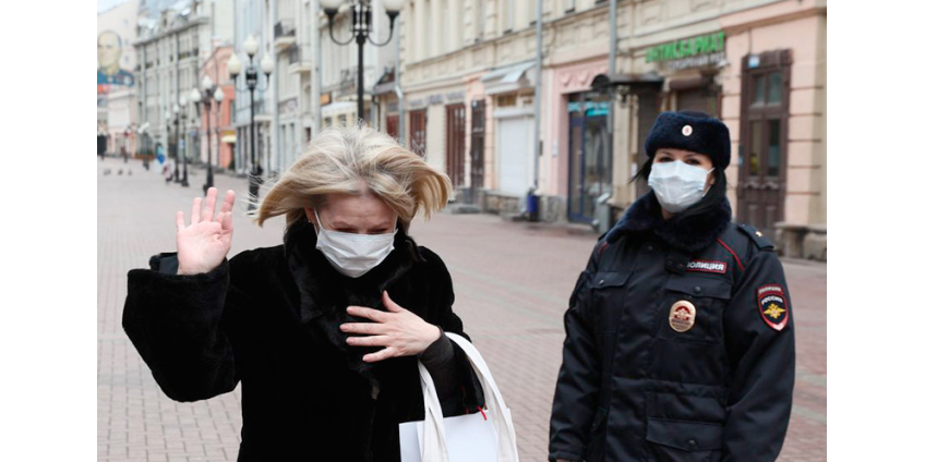 В Москве соблюдение дистанции в 1,5 метра в магазинах и других местах, которые работают в карантин, стало обязательным