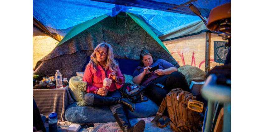 Финикс потратит $27 млн на помощь бездомным и жилищную поддержку во время пандемии COVID-19