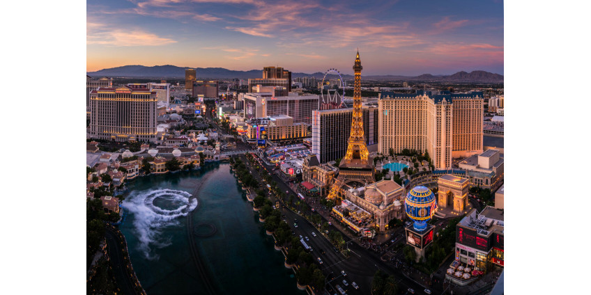 Губернатор Невады: игорные заведения Лас-Вегаса начнут работу нескоро