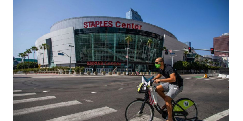 Округ Лос-Анджелес сообщает о 484 новых случаях заражения COVID-19 и 18 смертях