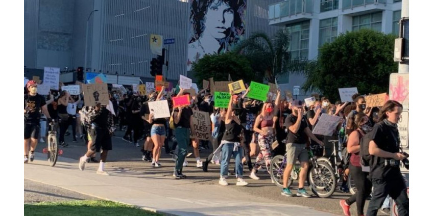 В Лос-Анджелесе продолжаются протесты из-за смерти Джорджа Флойда