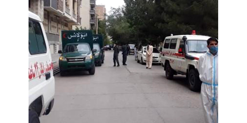 Четыре человека, включая имама, погибли при взрыве в мечети в Кабуле