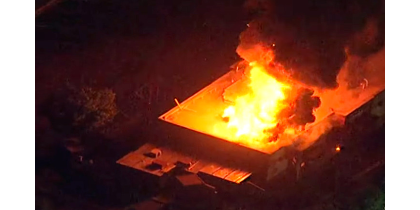 В Атланте подожгли ресторан, у которого полиция застрелила афроамериканца