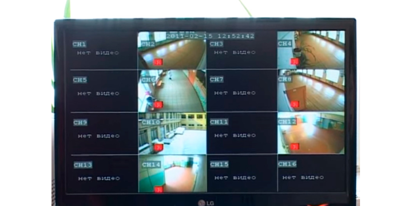 Все российские школы решили оборудовать видеокамерами с функцией распознавания лиц