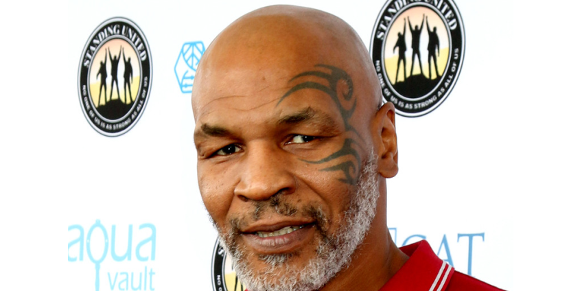 53-летний Майк Тайсон продемонстрировал взрывную скорость и мощь своих ударов