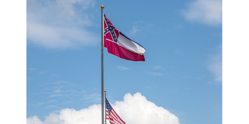 Штат Миссисипи последним в США избавится от символов конфедератов на флаге