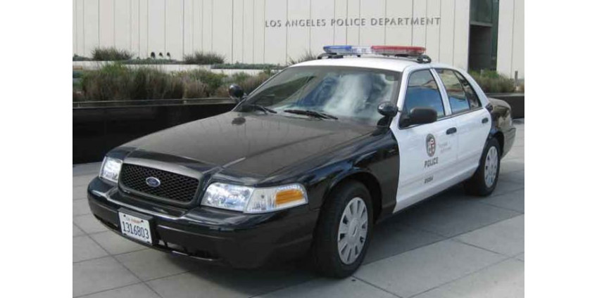 Бюджет школьной полиции Лос-Анджелеса сократят на 35%