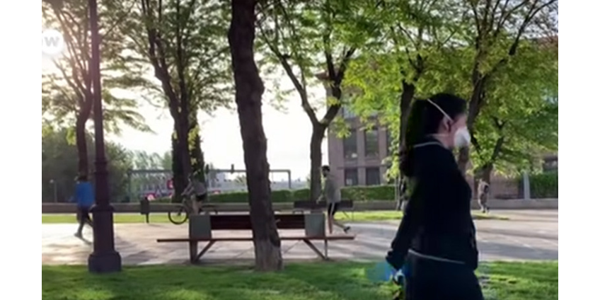 В Испании новые вспышки COVID-19. Вирус завозят мигранты. В провинциях объявлено чрезвычайное положение