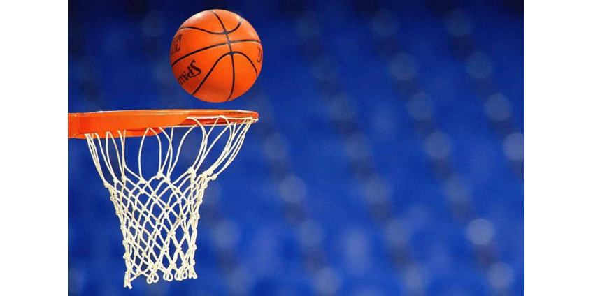 "Бостон" и "Торонто" стали первыми четвертьфиналистами плей-офф НБА