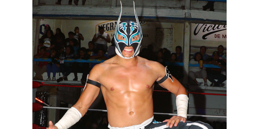 26-летний реслер умер во время поединка в Мексике