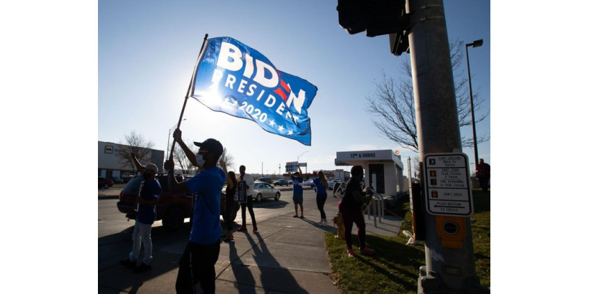 Представители штаба Байдена направили официальный запрос о его избрании президентом США