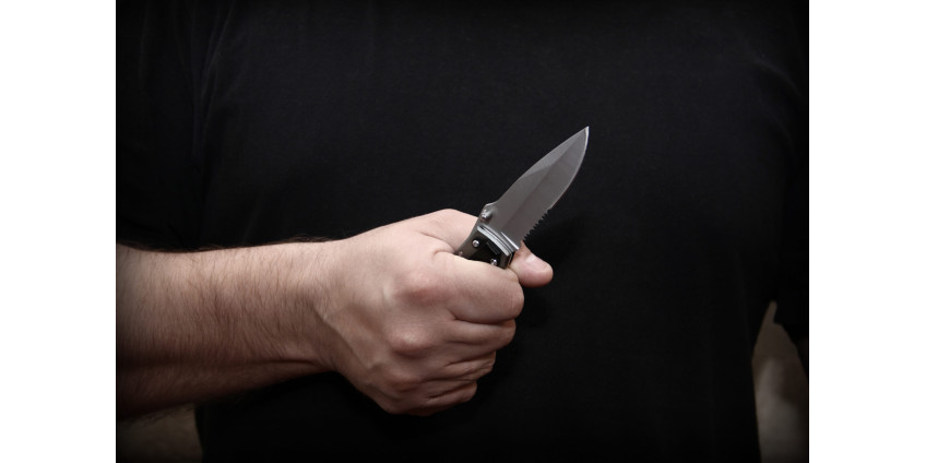 В Брюсселе неизвестный, вооруженный ножом, напал на пассажиров метро