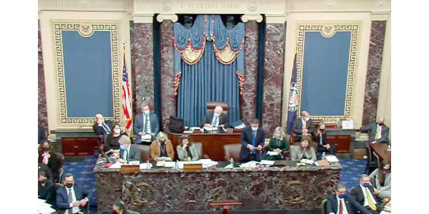 Сенат Конгресса США не смог осудить Трампа в рамках процедуры импичмента