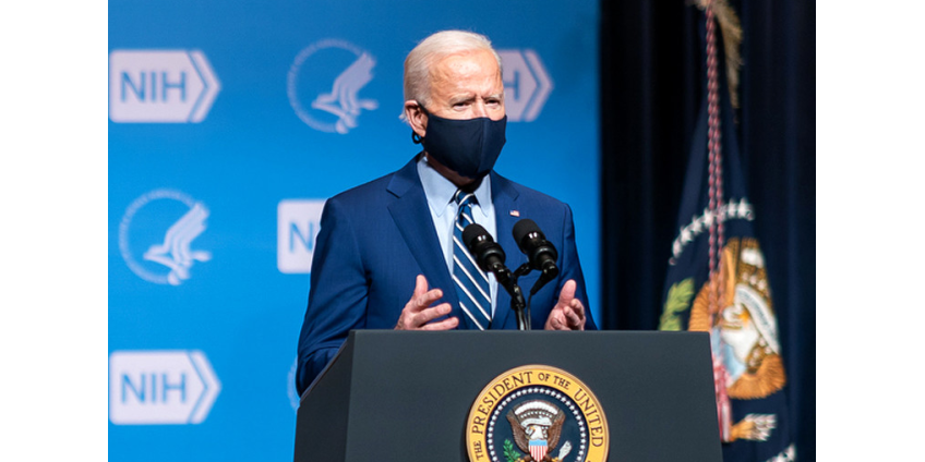 Президент США Джо Байден отменил указ Трампа о запрете на въезд в США