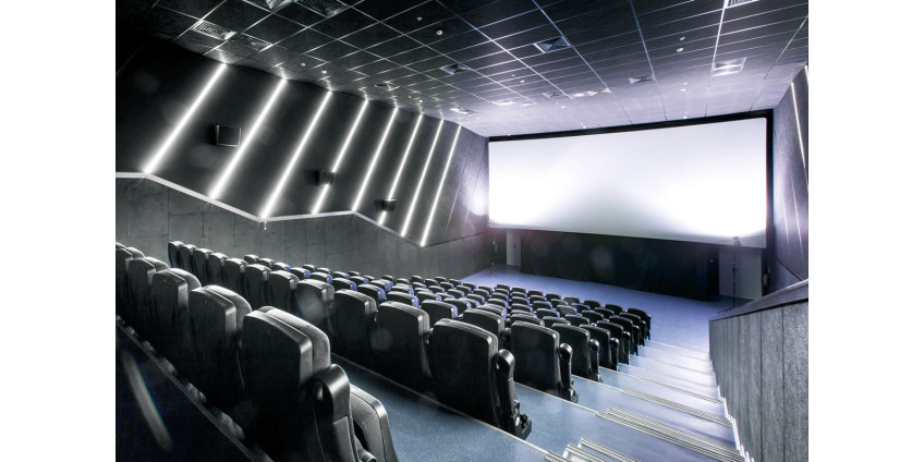 В Лос-Анджелесе постепенно разрешили открывать кинотеатры