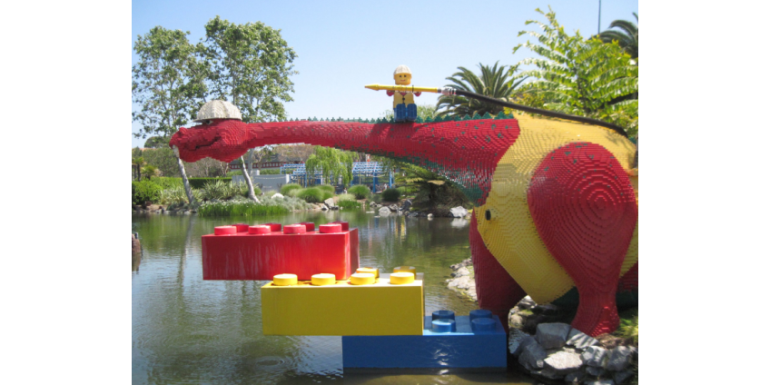 Legoland California вновь официально открывается после 13-месячного закрытия