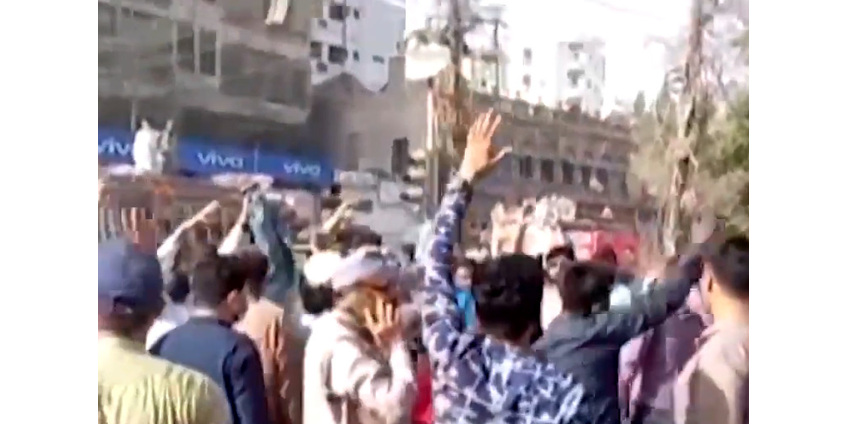 В Пакистане заблокировали работу интернета на фоне массовых исламистских протестов