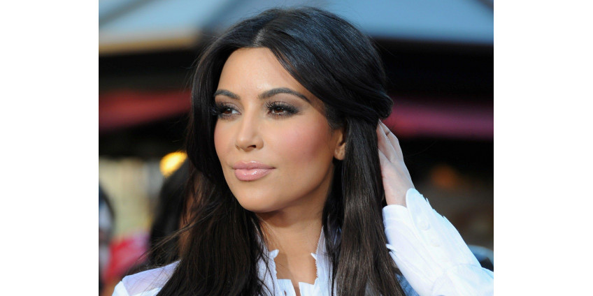 У Ким Кардашьян хотят забрать древнюю римскую статую