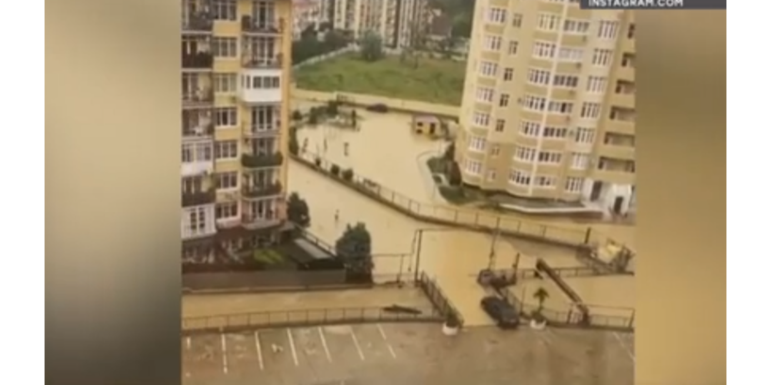 Ураган в Сочи: курортный город ушел под воду