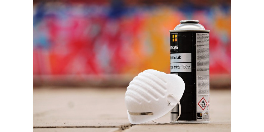 Дом мэра Лос-Анджелеса подвергся вандализму во время акции протеста из-за принятого постановления о бездомных 