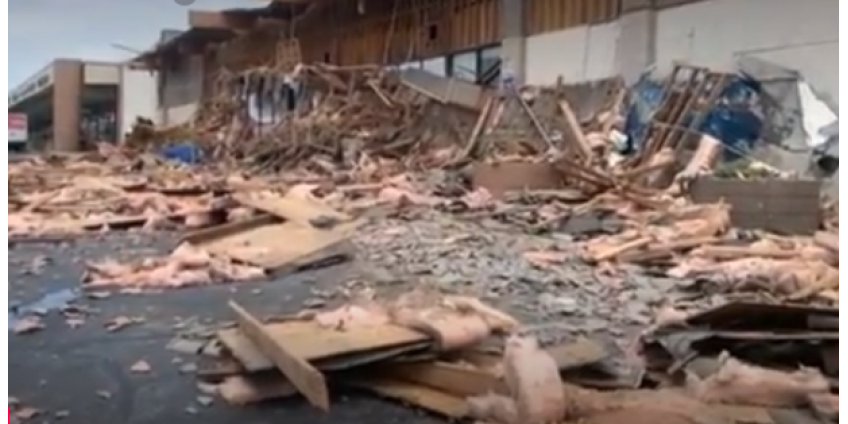 В Лас-Вегасе четыре человека пострадали при обрушении фасада супермаркета