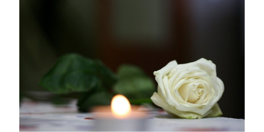 Один парень скончался, его брат борется за свою жизнь после лобового столкновения в Финиксе