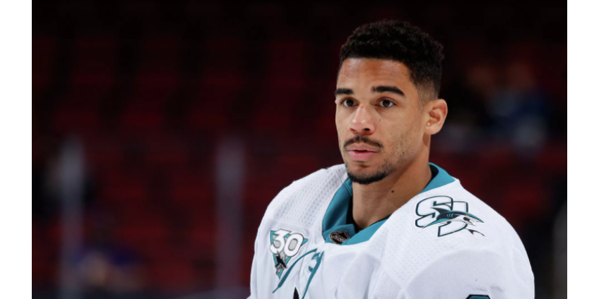 НХЛ дисквалифицировала Кейна на 21 матч за нарушение COVID-протокола