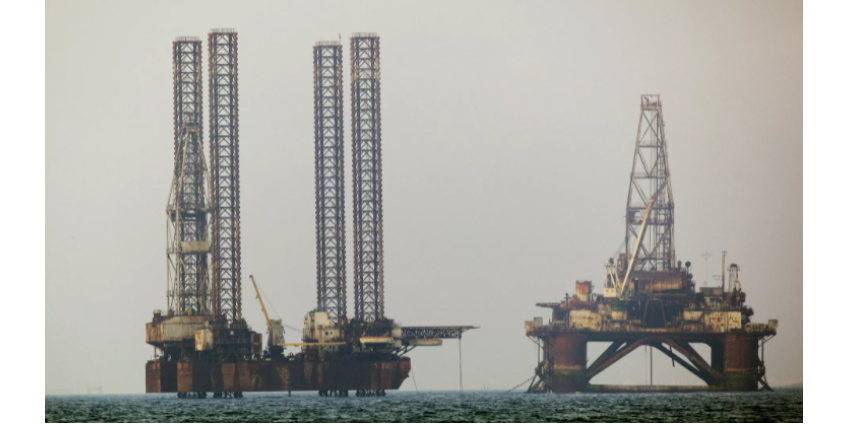 Саудиты построят парк аттракционов на нефтяной вышке Саудиты построят парк аттракционов на нефтяной вышке