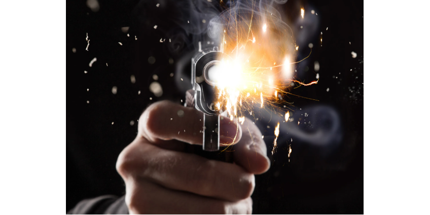 В Джорджии неизвестный открыл стрельбу около университета