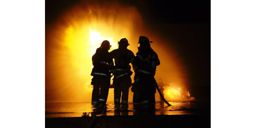 Нехватка сотрудников LAFD во время пожароопасного сезона вызывает беспокойство пожарных