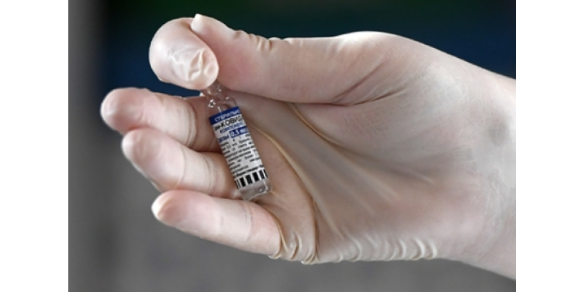 В Кремле заявили о существенно возросших темпах вакцинации от коронавируса