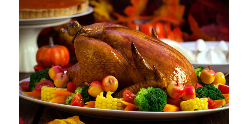 Для нуждающихся семей Финикса продолжается сбор индеек