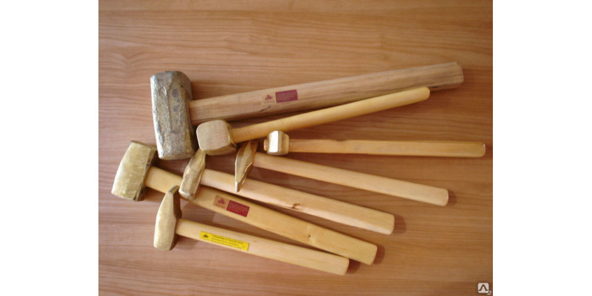 В округе Лос-Анджелес грабители позарились на молотки и ломы