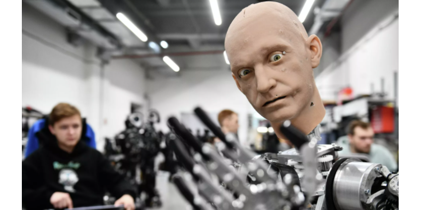 Робот-подмастерье будет помогать рабочим на производствах в Греции