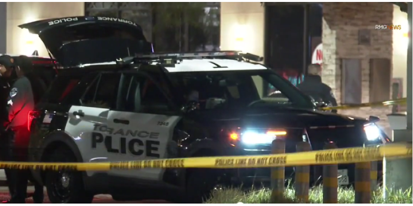 Три человека получили ранения во время стрельбы на парковке торгового центра в Торрансе