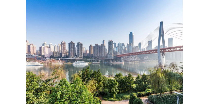 Около 20 человек оказались под завалами из-за взрыва офисной столовой в Китае