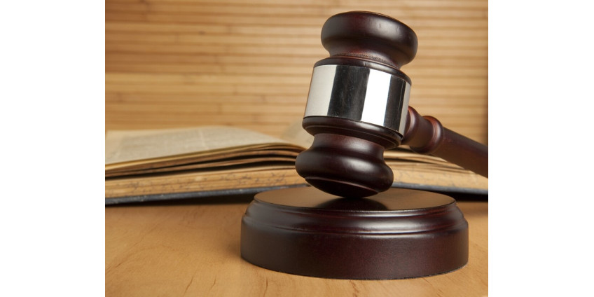 Верховный суд США заблокировал указ Байдена об обязательных прививках