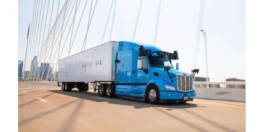 На дорогах США появятся грузовики без водителей в салоне