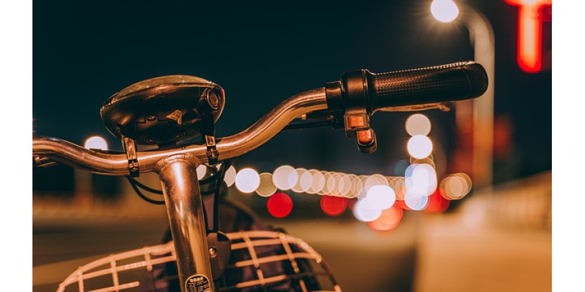 Велосипедист погиб в автокатастрофе в Северном Финиксе. Подозреваемый разыскивается