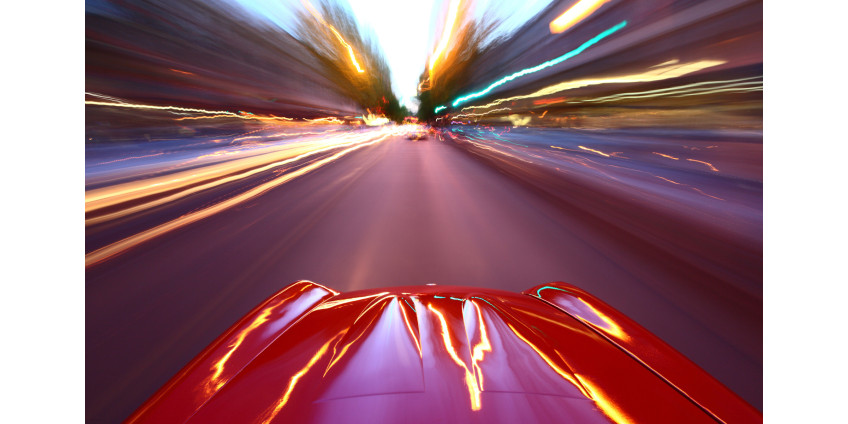 Причиной гибели двух взрослых и травматизма двух детей в Финиксе, вероятно, стали гонки на трассе