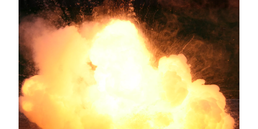 Двое россиян погибли при взрыве газа в многоэтажке