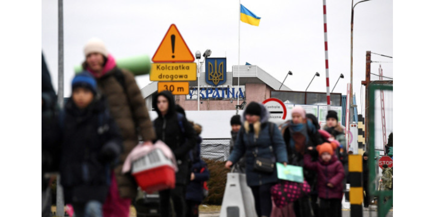 США сообщили о планах принять до 100 тыс. украинских беженцев