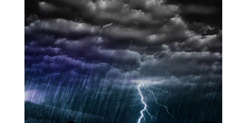 Стало известно о гибели десятка людей из-за ударов молний и ливней в Индии