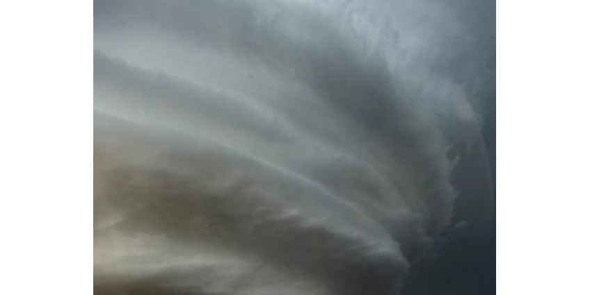 Восемь человек погибли из-за ураганного ветра в Канаде