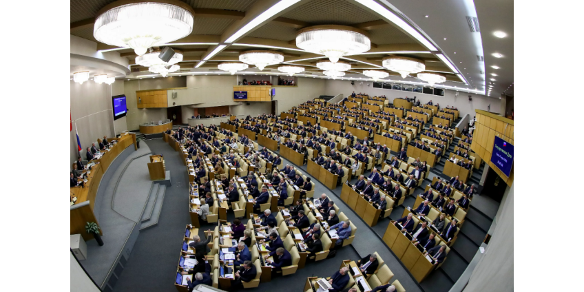 В Госдуме объяснили законопроект о запрете вывесок на иностранных языках